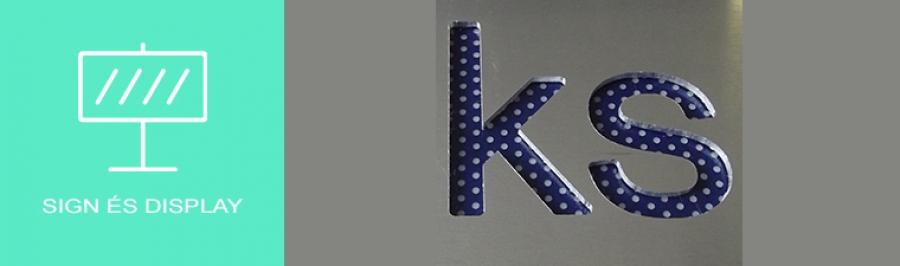 Sign &eacute;s display